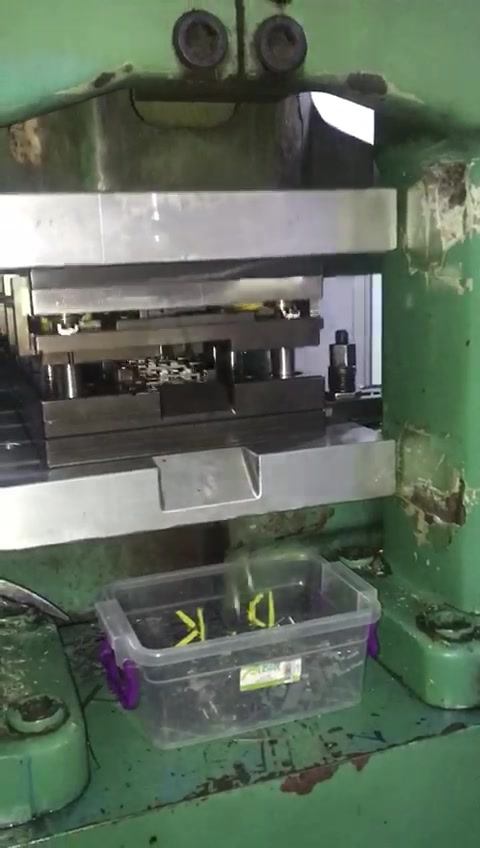 Dizayn Klips Bağlantı Kauçuk Plastik Otomat Beyaz Eşya Elektr.ik Elektronik Otomotiv Hırd. San.ve Tic.Ltd.Şti